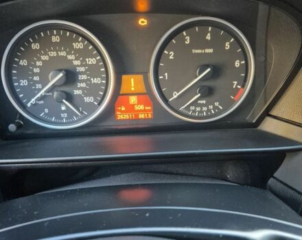 БМВ 5 Серия 2009 в Рахове на Automoto.ua Серый БМВ 5 Серия, объемом двигателя 3 л и пробегом 262 тыс. км за 6400 $, фото 7 на Automoto.ua