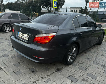 Сірий БМВ 5 Серія, об'ємом двигуна 2.99 л та пробігом 375 тис. км за 10800 $, фото 3 на Automoto.ua