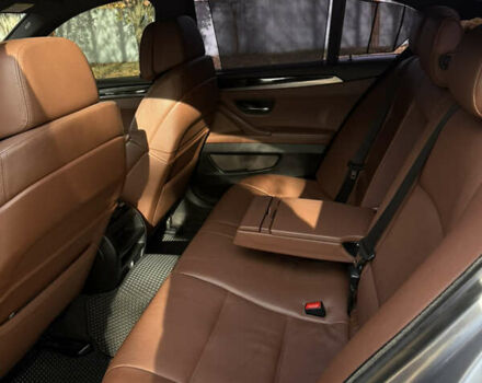 Серый БМВ 5 Серия, объемом двигателя 2.99 л и пробегом 371 тыс. км за 15800 $, фото 13 на Automoto.ua