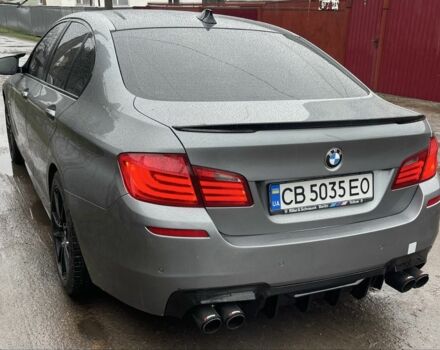 Серый БМВ 5 Серия, объемом двигателя 3 л и пробегом 288 тыс. км за 15799 $, фото 3 на Automoto.ua