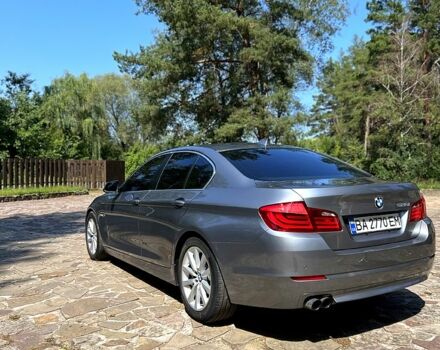 Серый БМВ 5 Серия, объемом двигателя 3 л и пробегом 297 тыс. км за 12000 $, фото 4 на Automoto.ua