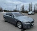 Серый БМВ 5 Серия, объемом двигателя 3 л и пробегом 220 тыс. км за 11000 $, фото 1 на Automoto.ua