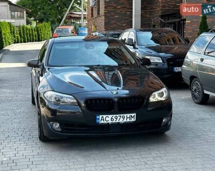 Серый БМВ 5 Серия, объемом двигателя 3 л и пробегом 275 тыс. км за 15500 $, фото 2 на Automoto.ua