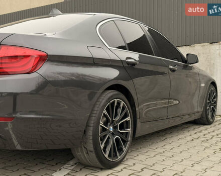 Серый БМВ 5 Серия, объемом двигателя 2.5 л и пробегом 270 тыс. км за 11800 $, фото 7 на Automoto.ua