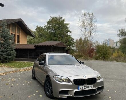 Серый БМВ 5 Серия, объемом двигателя 3 л и пробегом 320 тыс. км за 12500 $, фото 1 на Automoto.ua