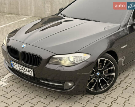 Серый БМВ 5 Серия, объемом двигателя 2.5 л и пробегом 270 тыс. км за 11800 $, фото 2 на Automoto.ua