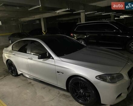 Серый БМВ 5 Серия, объемом двигателя 3 л и пробегом 165 тыс. км за 15500 $, фото 22 на Automoto.ua
