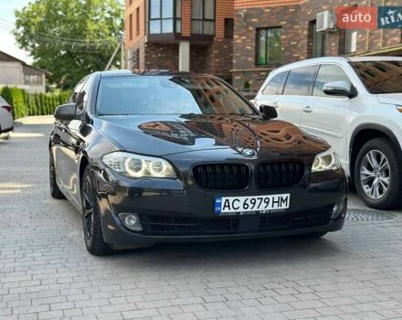 Серый БМВ 5 Серия, объемом двигателя 3 л и пробегом 275 тыс. км за 15500 $, фото 1 на Automoto.ua
