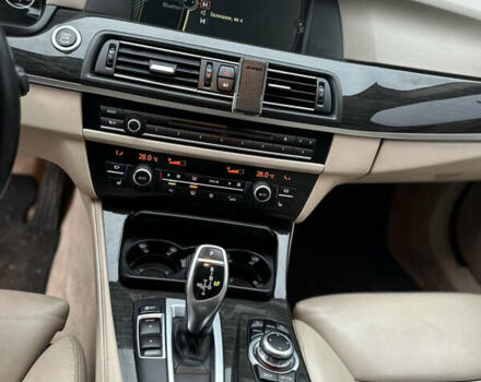 Серый БМВ 5 Серия, объемом двигателя 3 л и пробегом 290 тыс. км за 17000 $, фото 19 на Automoto.ua