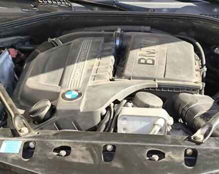 БМВ 5 Серия 2010 в Киеве на Automoto.ua Серый БМВ 5 Серия, объемом двигателя 3.5 л и пробегом 138 тыс. км за 25500 $, фото 29 на Automoto.ua