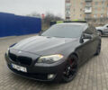 Серый БМВ 5 Серия, объемом двигателя 2 л и пробегом 299 тыс. км за 12500 $, фото 1 на Automoto.ua