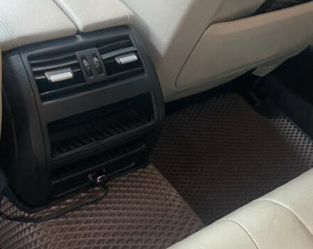 Серый БМВ 5 Серия, объемом двигателя 3 л и пробегом 315 тыс. км за 10000 $, фото 21 на Automoto.ua