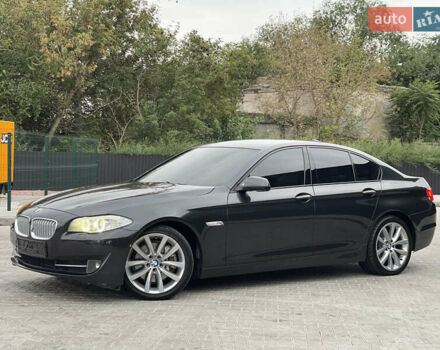 Серый БМВ 5 Серия, объемом двигателя 2.99 л и пробегом 207 тыс. км за 18000 $, фото 8 на Automoto.ua