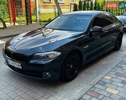 Серый БМВ 5 Серия, объемом двигателя 3 л и пробегом 275 тыс. км за 15500 $, фото 6 на Automoto.ua