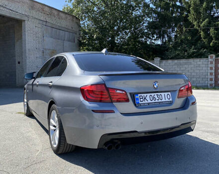Серый БМВ 5 Серия, объемом двигателя 2.99 л и пробегом 363 тыс. км за 15500 $, фото 4 на Automoto.ua