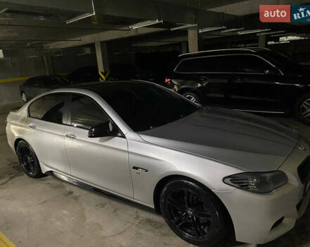 Серый БМВ 5 Серия, объемом двигателя 3 л и пробегом 165 тыс. км за 15500 $, фото 36 на Automoto.ua