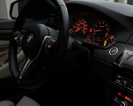 Сірий БМВ 5 Серія, об'ємом двигуна 3 л та пробігом 215 тис. км за 12500 $, фото 19 на Automoto.ua