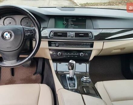 Сірий БМВ 5 Серія, об'ємом двигуна 3 л та пробігом 316 тис. км за 10400 $, фото 17 на Automoto.ua