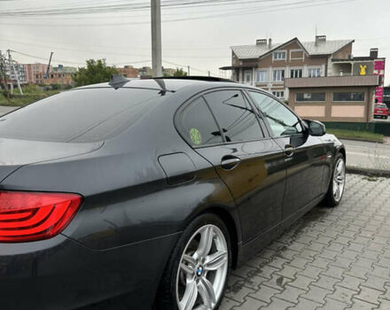 БМВ 5 Серия 2010 в Черновцах на Automoto.ua Серый БМВ 5 Серия, объемом двигателя 2.99 л и пробегом 313 тыс. км за 14700 $, фото 3 на Automoto.ua