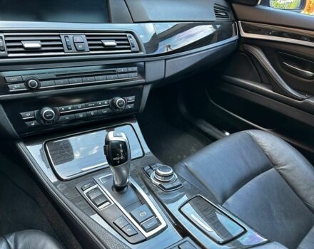 Серый БМВ 5 Серия, объемом двигателя 3 л и пробегом 275 тыс. км за 15900 $, фото 8 на Automoto.ua