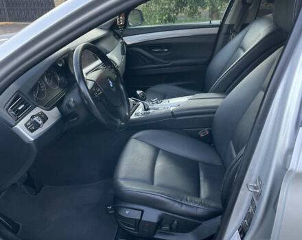 Серый БМВ 5 Серия, объемом двигателя 2.99 л и пробегом 213 тыс. км за 17800 $, фото 46 на Automoto.ua