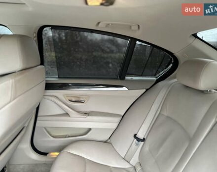 Серый БМВ 5 Серия, объемом двигателя 3 л и пробегом 290 тыс. км за 17000 $, фото 17 на Automoto.ua