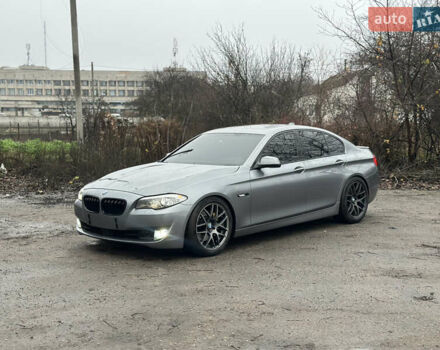 Серый БМВ 5 Серия, объемом двигателя 3 л и пробегом 290 тыс. км за 17000 $, фото 10 на Automoto.ua