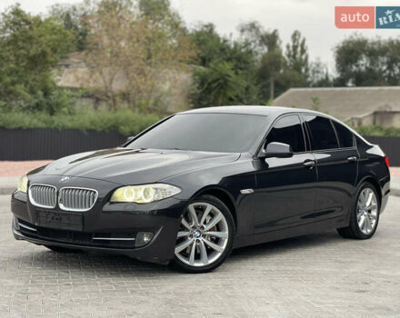 Серый БМВ 5 Серия, объемом двигателя 2.99 л и пробегом 207 тыс. км за 18000 $, фото 7 на Automoto.ua