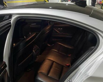 Серый БМВ 5 Серия, объемом двигателя 3 л и пробегом 165 тыс. км за 15500 $, фото 26 на Automoto.ua