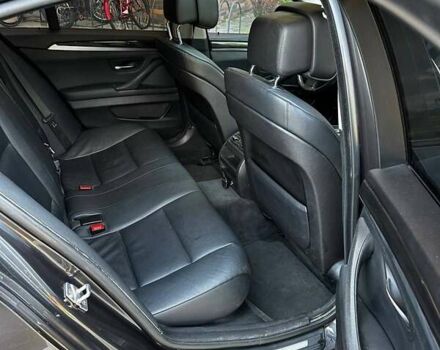 Серый БМВ 5 Серия, объемом двигателя 3 л и пробегом 275 тыс. км за 15500 $, фото 10 на Automoto.ua