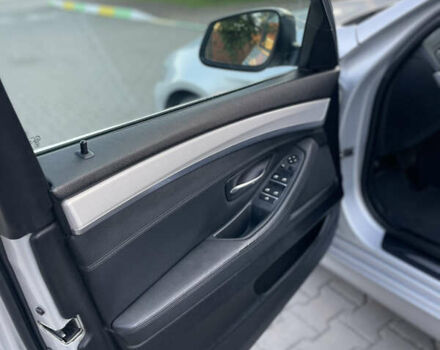 Серый БМВ 5 Серия, объемом двигателя 2.99 л и пробегом 213 тыс. км за 17800 $, фото 28 на Automoto.ua