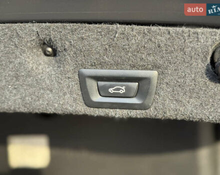 Серый БМВ 5 Серия, объемом двигателя 2.99 л и пробегом 207 тыс. км за 18000 $, фото 23 на Automoto.ua