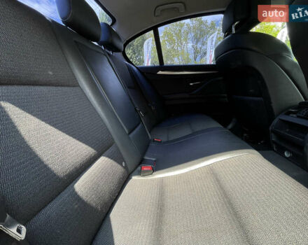 Серый БМВ 5 Серия, объемом двигателя 0 л и пробегом 180 тыс. км за 15000 $, фото 26 на Automoto.ua