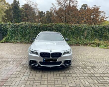 Серый БМВ 5 Серия, объемом двигателя 3 л и пробегом 2 тыс. км за 15000 $, фото 1 на Automoto.ua