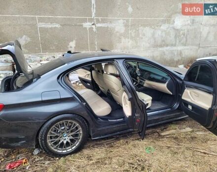 Серый БМВ 5 Серия, объемом двигателя 3 л и пробегом 272 тыс. км за 17000 $, фото 36 на Automoto.ua