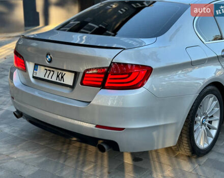 Серый БМВ 5 Серия, объемом двигателя 3 л и пробегом 260 тыс. км за 13400 $, фото 7 на Automoto.ua