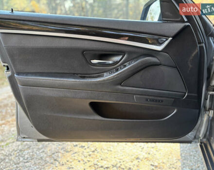 Серый БМВ 5 Серия, объемом двигателя 2.5 л и пробегом 128 тыс. км за 12900 $, фото 7 на Automoto.ua