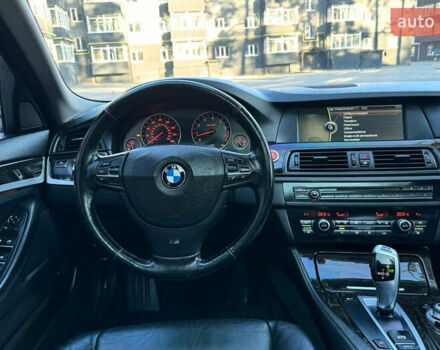 Серый БМВ 5 Серия, объемом двигателя 3 л и пробегом 260 тыс. км за 13400 $, фото 11 на Automoto.ua