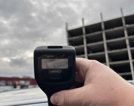 Серый БМВ 5 Серия, объемом двигателя 2 л и пробегом 260 тыс. км за 15450 $, фото 102 на Automoto.ua