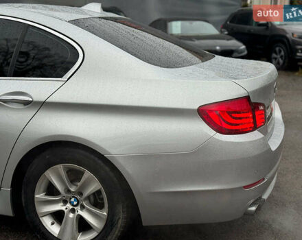 Серый БМВ 5 Серия, объемом двигателя 2 л и пробегом 310 тыс. км за 12390 $, фото 8 на Automoto.ua
