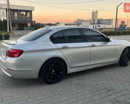 Сірий БМВ 5 Серія, об'ємом двигуна 2 л та пробігом 299 тис. км за 11599 $, фото 4 на Automoto.ua