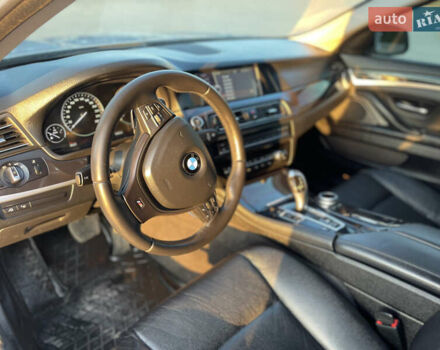 Сірий БМВ 5 Серія, об'ємом двигуна 2 л та пробігом 250 тис. км за 15300 $, фото 10 на Automoto.ua