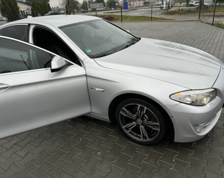 Серый БМВ 5 Серия, объемом двигателя 2 л и пробегом 285 тыс. км за 12300 $, фото 6 на Automoto.ua