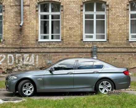 Серый БМВ 5 Серия, объемом двигателя 2 л и пробегом 265 тыс. км за 12299 $, фото 3 на Automoto.ua