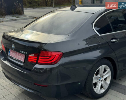 Сірий БМВ 5 Серія, об'ємом двигуна 2 л та пробігом 248 тис. км за 11999 $, фото 14 на Automoto.ua