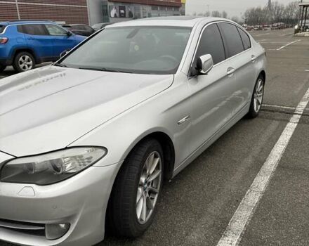 Серый БМВ 5 Серия, объемом двигателя 2 л и пробегом 217 тыс. км за 15000 $, фото 6 на Automoto.ua