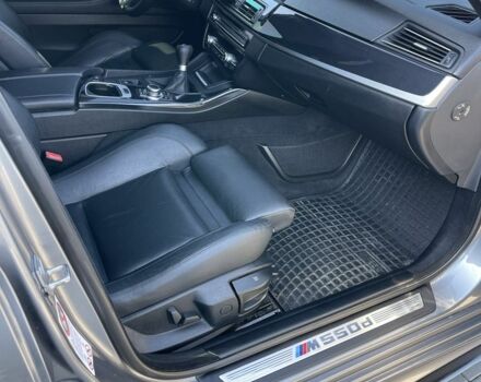 Серый БМВ 5 Серия, объемом двигателя 3 л и пробегом 307 тыс. км за 18500 $, фото 14 на Automoto.ua