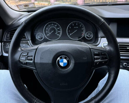 Серый БМВ 5 Серия, объемом двигателя 2 л и пробегом 210 тыс. км за 13000 $, фото 30 на Automoto.ua