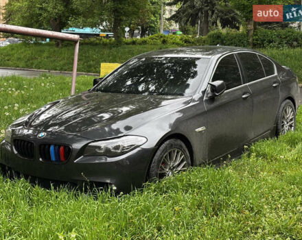 Серый БМВ 5 Серия, объемом двигателя 3 л и пробегом 272 тыс. км за 17000 $, фото 71 на Automoto.ua