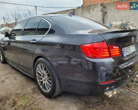 Серый БМВ 5 Серия, объемом двигателя 3 л и пробегом 272 тыс. км за 17000 $, фото 31 на Automoto.ua